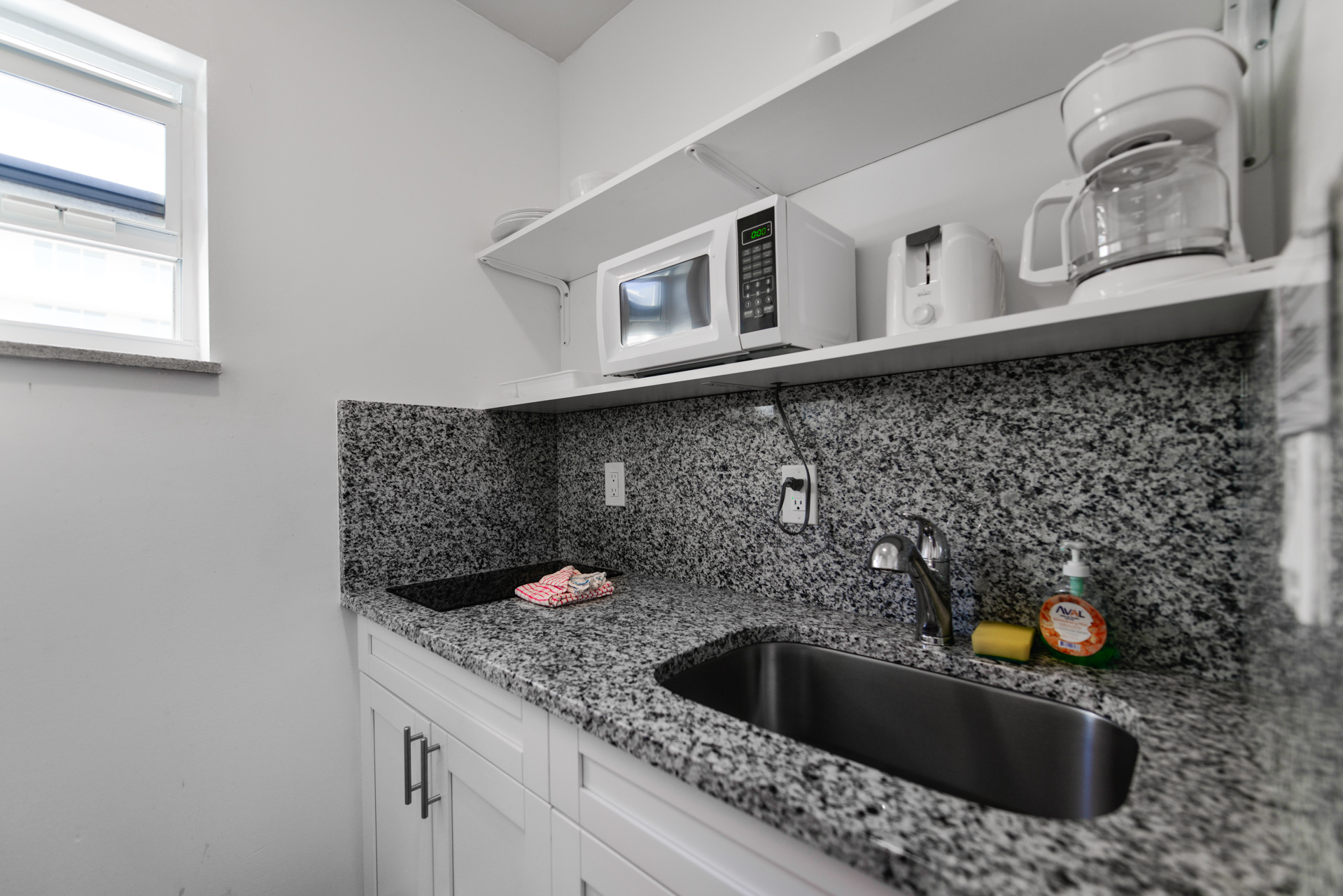 RE The Mariner Hotel, apt